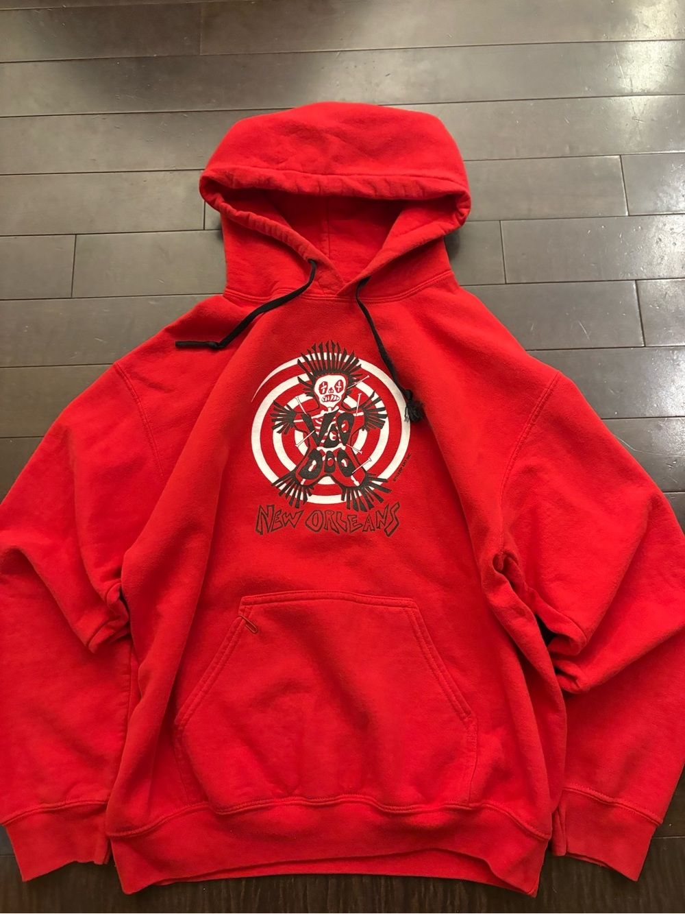 Early 2000s skate hoodie